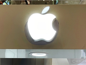 苹果iOS 16.1 Beta 4发布：iPhone 14 Pro灵动岛变色了