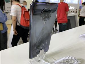 Redmi K60即将登场：2023年旗舰焊门员 CPU全系台积电版本